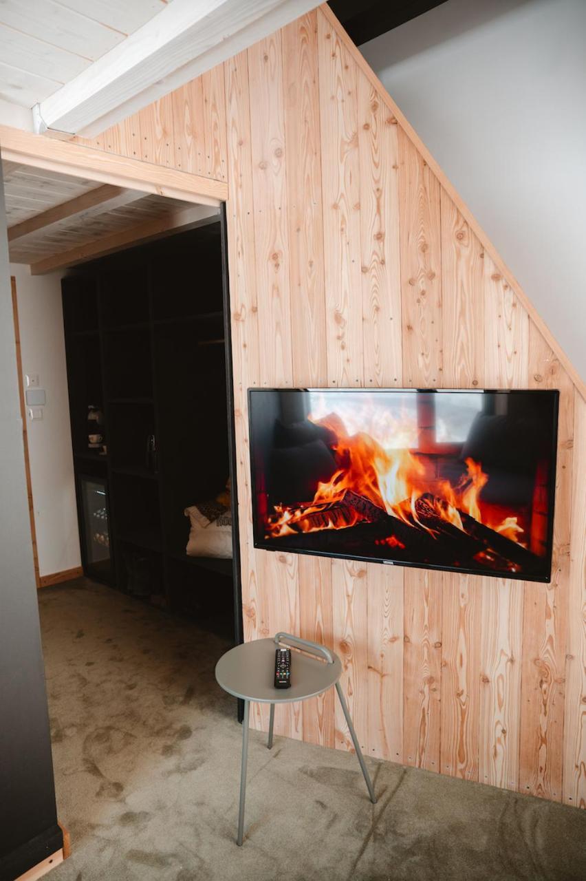 Horska Chata Pod Soliskom Vysoke Tatry Bagian luar foto